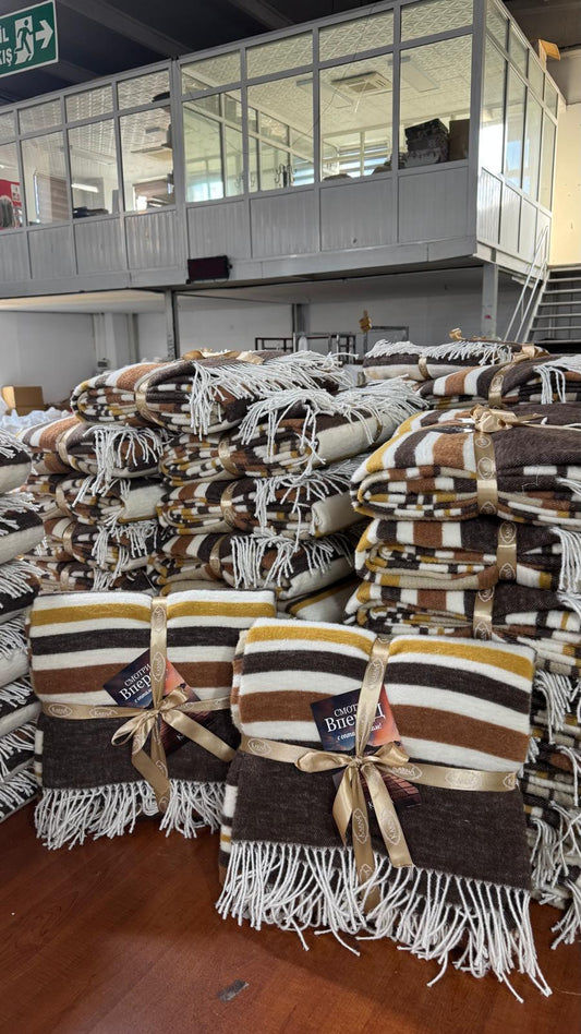 private label supplier Europe Asia product sourcing Canada USA wholesale sourcing company fashion private label manufacturer bulk clothing supplier global home textile sourcing business B2B sourcing and logistics international wholesale supplier
