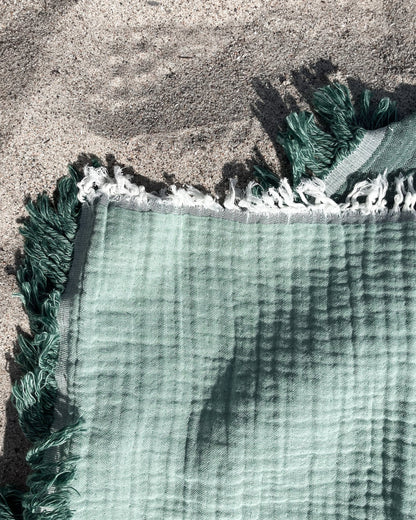 Organic Crinkle Cotton Coverlet: Green image 1