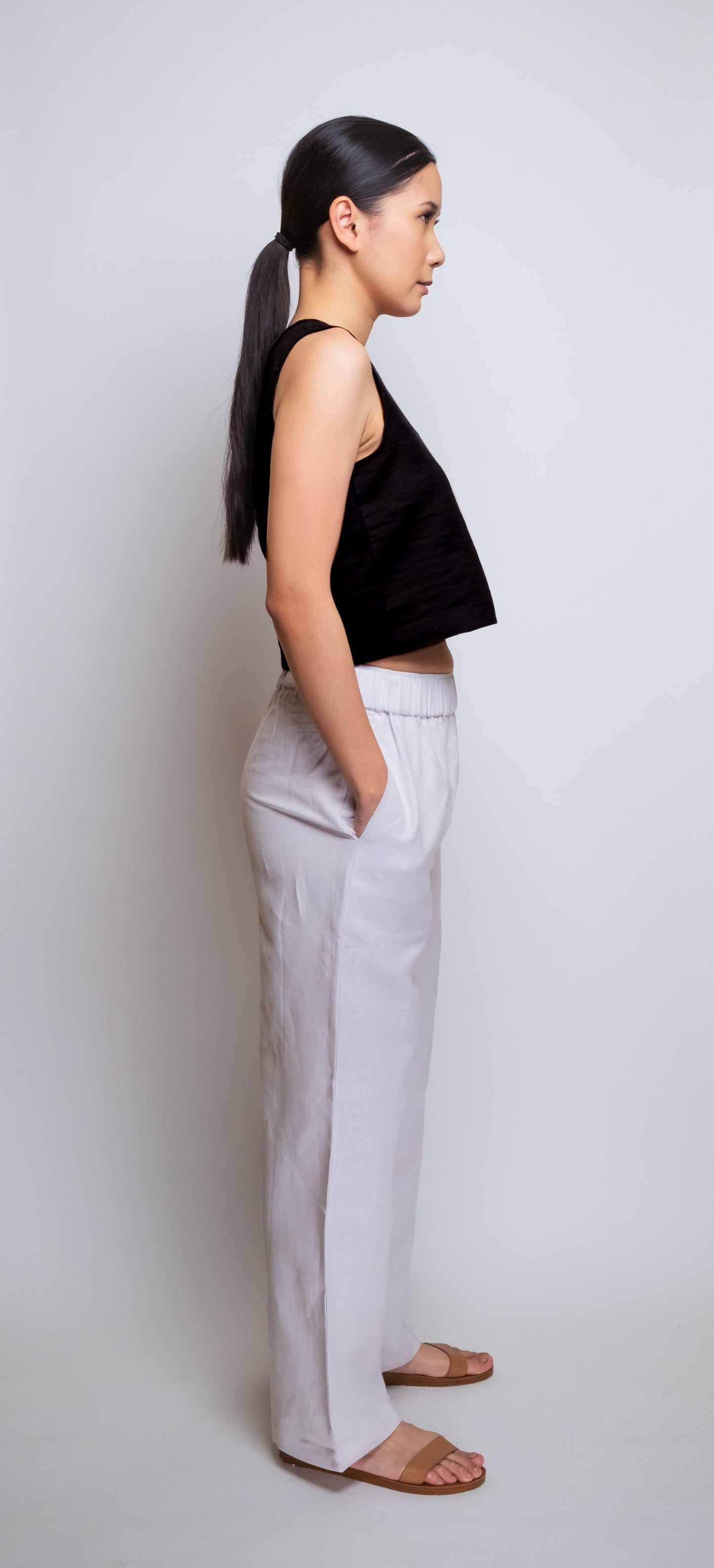 Linen Ankle-Cropped Pant image 22