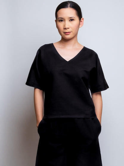Boxy Linen Tee- V-Neck image 10