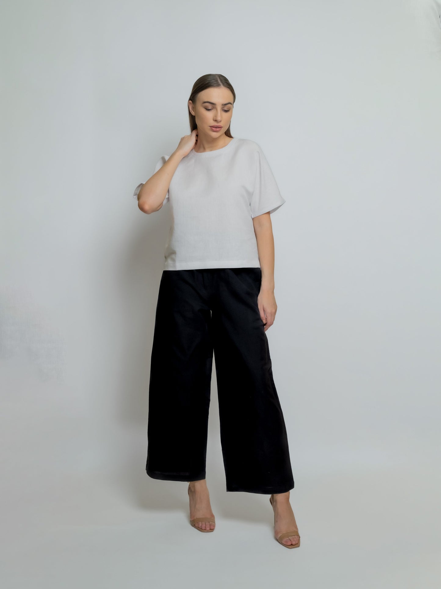 Boxy Linen Tee- Round Neckline image 15