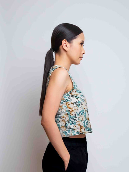 Linen Cropped Tank Top image 12