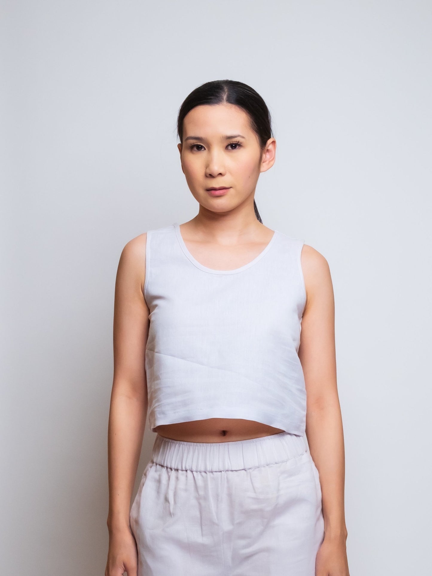 Linen Cropped Tank Top image 1
