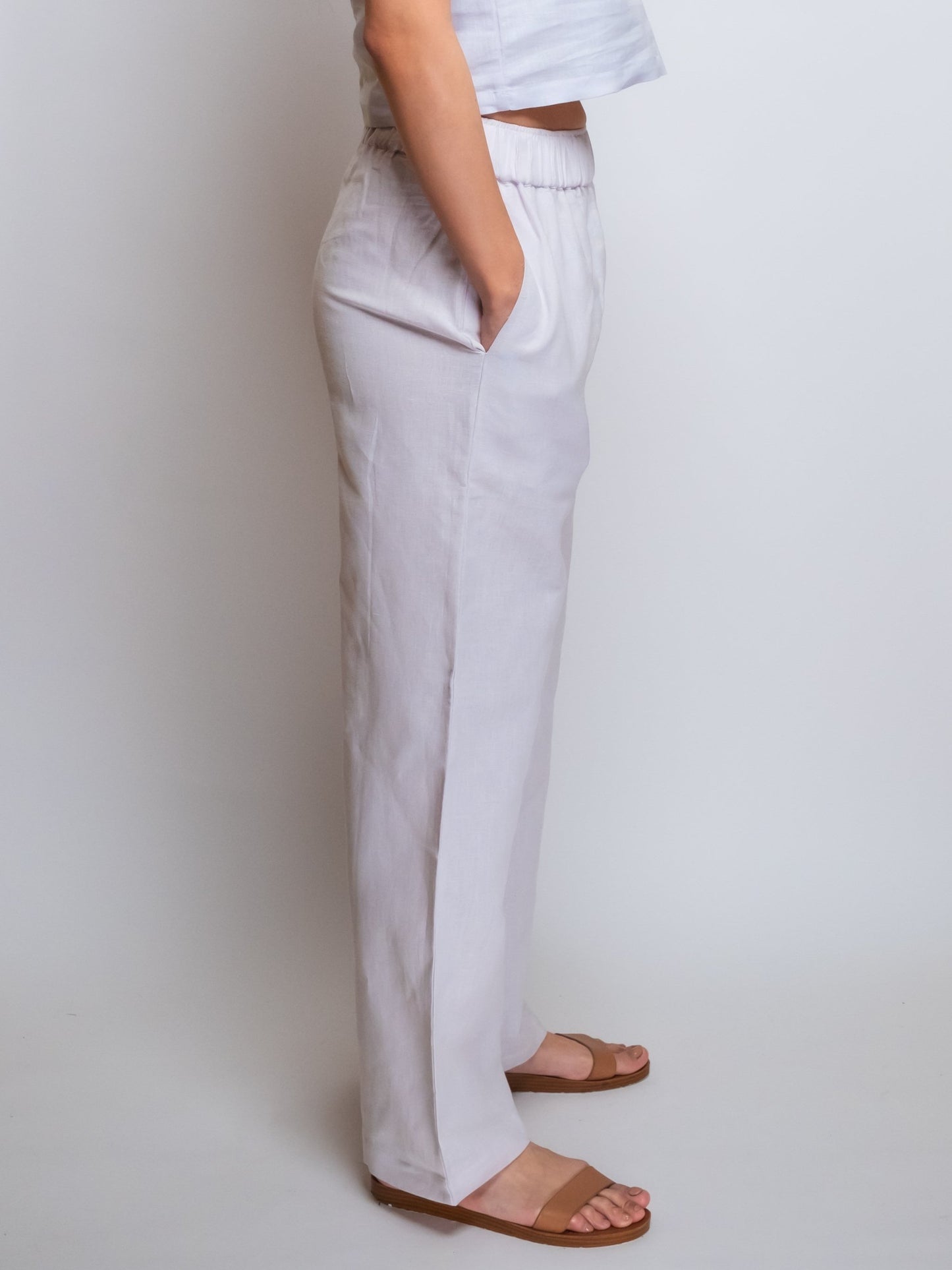 Linen Ankle-Cropped Pant image 23