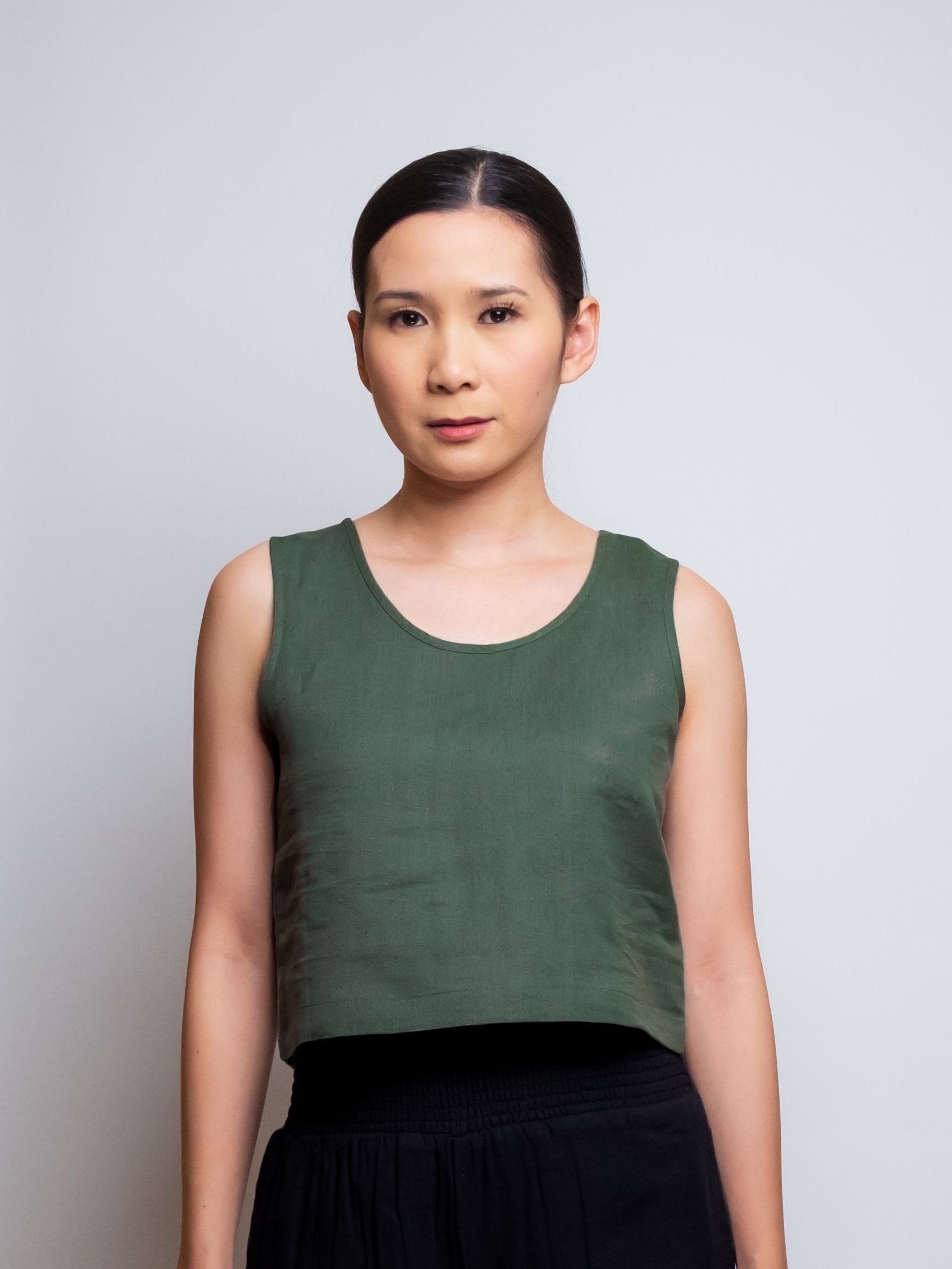 Linen Cropped Tank Top image 9