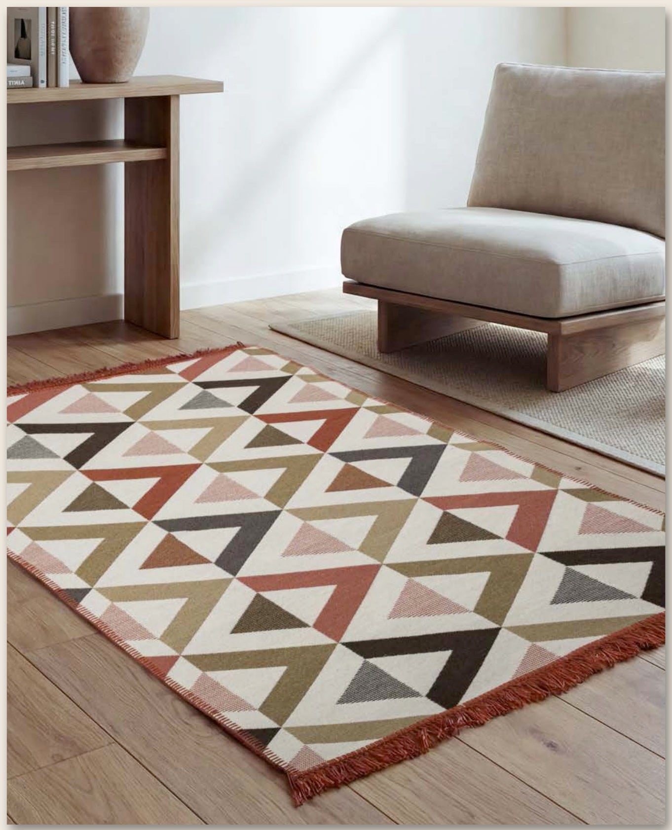 Indoor area rug modern look art  Cream touch