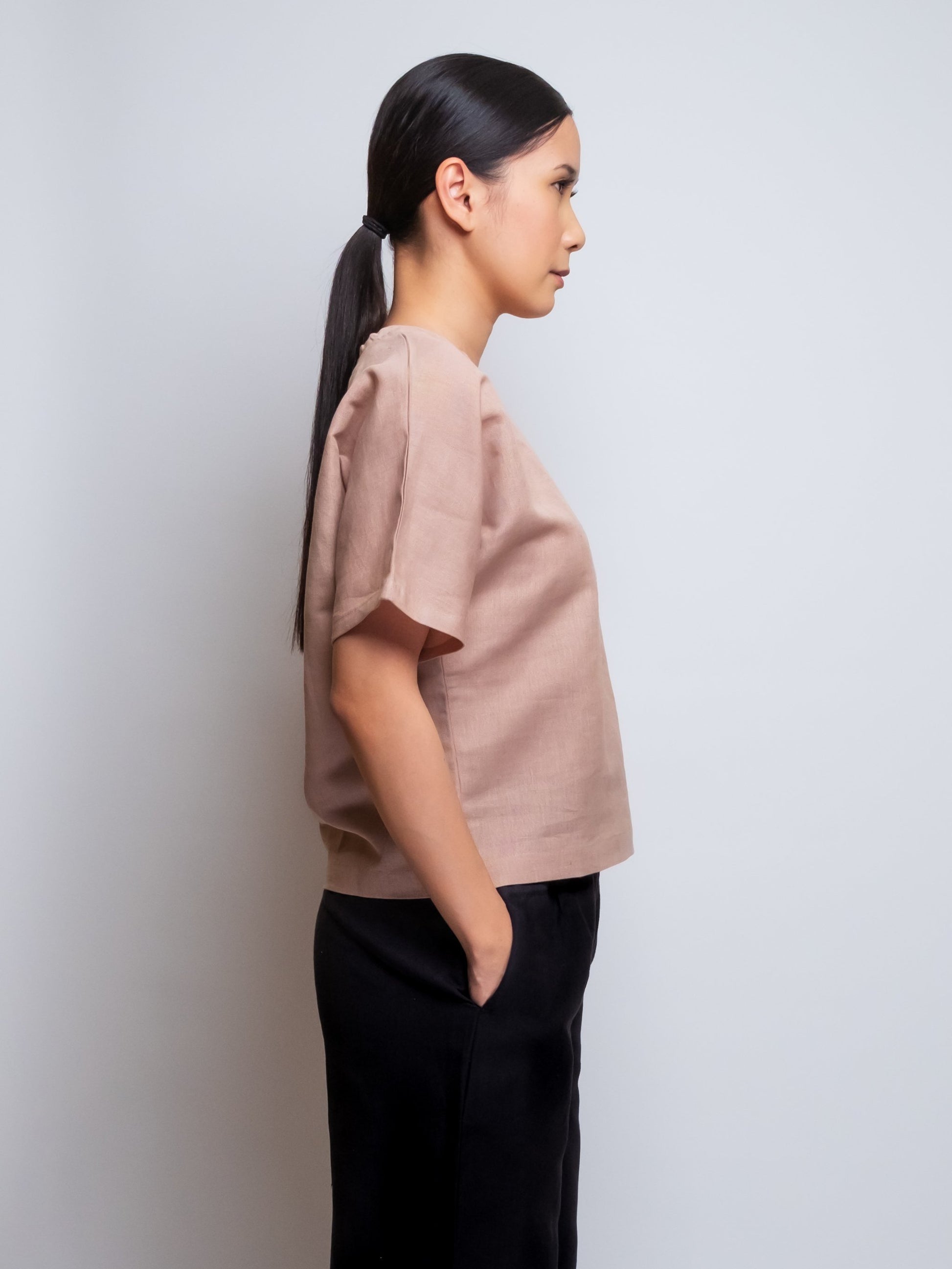 Boxy Linen Tee- Round Neckline image 11