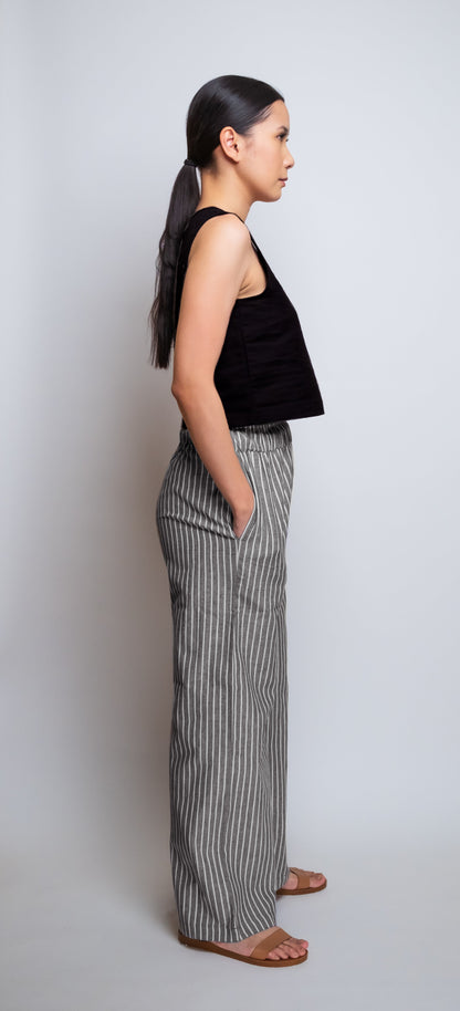 Linen Ankle-Cropped Pant image 19