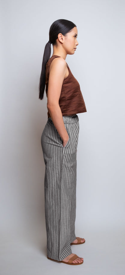 Linen Ankle-Cropped Pant image 18