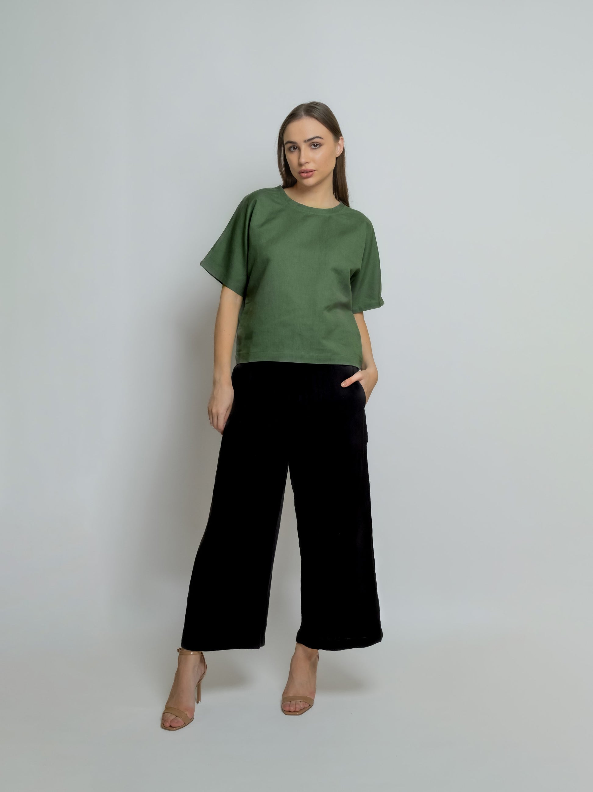 Boxy Linen Tee- Round Neckline image 2